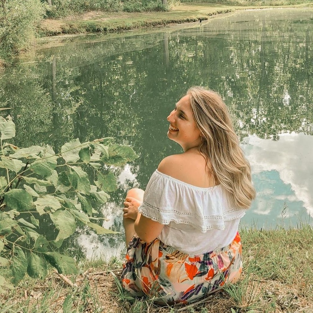 Off-Shoulder Ruffle Top - Picture 5 of 6
